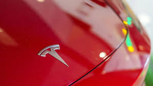Tesla Scratch Repair in Tempe, Mesa, and Chandler: What Actually Works